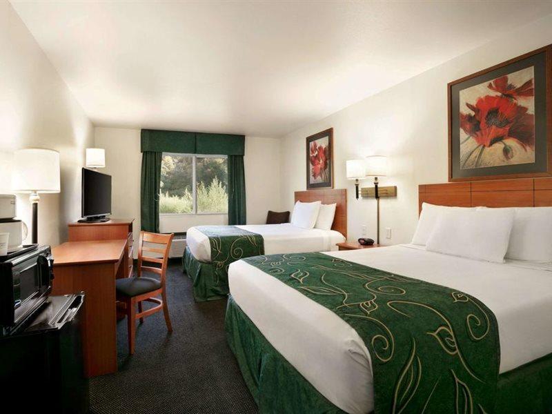 Travelodge By Wyndham Low Moor Near Covington Экстерьер фото