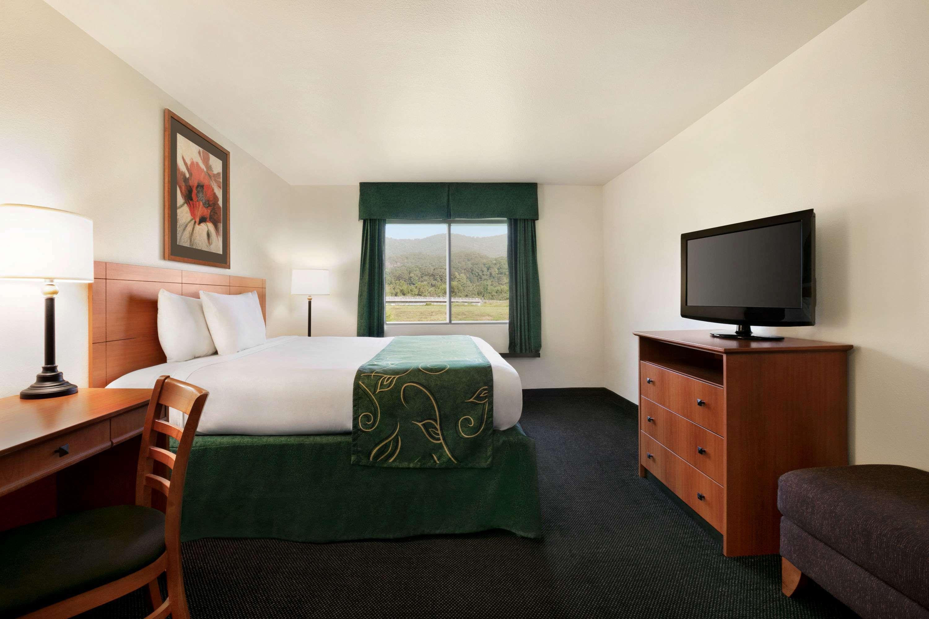 Travelodge By Wyndham Low Moor Near Covington Экстерьер фото