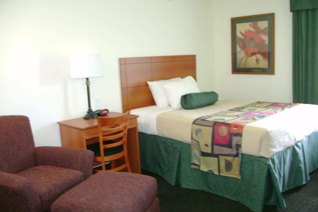 Travelodge By Wyndham Low Moor Near Covington Экстерьер фото